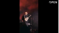 Ed Sheeran canta “Perfect” in italiano durante il concerto a Lucca: la commozione del pubblico – Il video