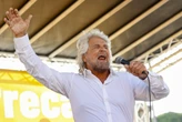 Beppe Grillo ricoverato in ospedale. Si è presentato in pronto soccorso a Cecina la scorsa domenica