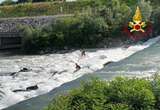 Tragedia sul Brenta, due ragazzi travolti e portati via dal fiume: erano entrati in acqua per recuperare il pallone