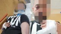 Napoli, non paga il parcheggiatore abusivo. Schiaffi alla moglie, poi viene massacrato di botte davanti ai figli: «Una violenza inaudita»