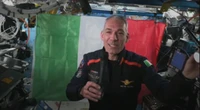 I 21 giorni nello spazio dell’astronauta Villadei: «Mangiavamo pasta e guardavamo film horror con i russi e gli americani, era la casa di tutti»