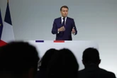 Elezioni anticipate in Francia, Macron all’attacco: «Sarà un voto-verità: vedremo chi difende solo i suoi interessi»