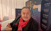 Vissani il cuoco rosso alla festa nera della Meloni: «Amico di tutti i politici. Non dei tecnici come Draghi» – Il video