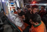 Gaza, la testimonianza della dottoressa di Msf: «Chi è morto i primi giorni di guerra è stato fortunato» – Il video