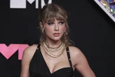 Le truffe sul concerto di Taylor Swift, l’allarme per le date a Milano: «Così rubano dal conto fino a 260 euro a biglietto»