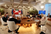 Il caso della parola «aborto» sparita dalla bozza del G7 Italia. Il ministro Lollobrigida: «Inopportuno visto la presenza del Papa»