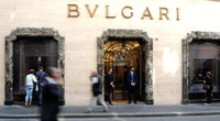 Furto da mezzo milione di euro a Bulgari a Roma, il colpo nella notte da un buco nel pavimento