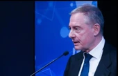 «Adolfo Urso è massone»: e il ministro querela Report