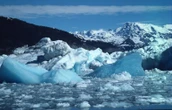 L’esperimento di geoingegneria per salvare il ghiaccio artico: «Lo creiamo con l’acqua di mare»