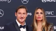 Ilary Blasi si confessa in tv dopo l’uscita di “Unica”: «Totti è sempre stato geloso, ma non mi sento di gridare al patriarcato»