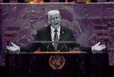 Król jest nagi i wcale się tego nie wstydzi. Tak świat przyzwyczaił się do bredni Trumpa