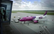 Wizz Air znowu poleci z lotniska pod Warszawą. Tania linia na powrót szykuje wiele nowych tras