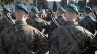 Tysiące Polaków ubiorą w kamasze jeszcze w tym roku. Na koniec przysięga i status rezerwisty