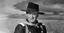 
         ​El actor que definió a John Wayne como un héroe hueco: «Simplemente, nunca me cayó bien» 
    