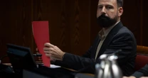 El gerente del PSOE se llevó una copia de la contabilidad que incluye los pagos en metálico a Sánchez y a otros miembros del partido