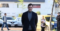 
         El hermano de Sánchez estuvo cuatro meses sin móvil en Moncloa para evitar la geolocalización de Hacienda 
    