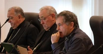 
         Los obispos condenan «la masacre» de Gaza, que tildan de «respuesta desproporcionada e inhumana» 
    