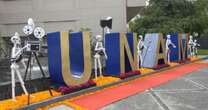 Megaofrenda 2024 de la UNAM rinde homenaje a personajes de la Época de Oro del Cine