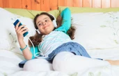 Cinq podcasts pour endormir les enfants