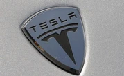 Ils parviennent à prendre le contrôle d'une Tesla à l'aide d'un drone