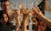 La dépendance à l'alcool existe aussi chez les jeunes
