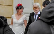 Lola Séchan n’en a « rien à faire » du mariage de Renaud, son père, avec Ceri