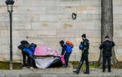 7.500 euros offerts pour dénoncer un sans-papiers en France ? Non