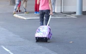 Victime de viols de la part d’une camarade, une fillette doit quitter son école