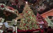 Pour Noël, le Bellagio de Vegas fait tout péter avec son sapin de 14 mètres