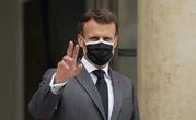 Emmanuel Macron recevra syndicats et patronat mardi à l'Elysée