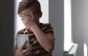 En Italie, ciao les téléphones portables à l’école et au collège