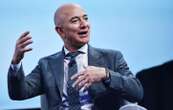 Bezos pense que « Blue Origin sera un jour plus grand qu’Amazon »