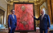 Les critiques refont le portrait… du portrait de Charles III