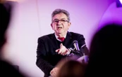 Mélenchon contre le PS, guerre commerciale flexible et violence à Paris