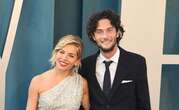 Sienna Miller dit tout sur sa rencontre avec Oli Green