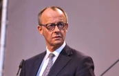Le futur chancelier allemand critique le protectionnisme de Trump