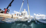 Une statue connectée immergée au sein du musée subaquatique de Marseille