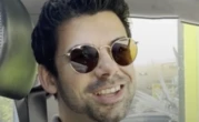 Une petite filature, ça vous dit ? Suivez Guillaume, détective privé