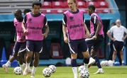 Grosse chaleur en vue à la Puskas Arena... Le journal des Bleus