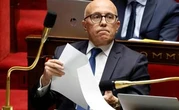 Éric Ciotti veut revenir à un texte plus dur pour la loi immigration