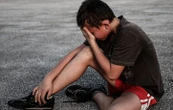 Il force son fils à faire du sport pour maigrir, l’enfant finit par mourir