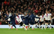 Porté par son exploit à Old Trafford, l’OL peut-il remporter la Ligue Europa ?