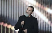 Florent Pagny monte sur scène et crée la surprise à l’Olympia