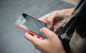 Pourquoi des centaines de personnes vont-elles recevoir le même SMS mercredi ?