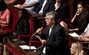 Un député LFI appelle au rassemblement après la découverte de tracts nazis