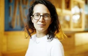 « Etre lesbienne, c’est oser dire non », affirme l’autrice Elodie Font