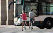 Un chauffeur de bus semble se vanter d’intimider un cycliste, la RATP sévit