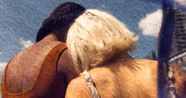 “We Haven’t Spoken Since”: 13 People On The Sting Of Friendship Breakups