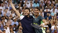 Sebastían Yatra recuerda en Murcia su partido en el US Open con Alcaraz: "¡Ganamos!"