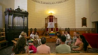 La fe sin armarios de los católicos LGTBI: "Me niego a pensar que este Dios al que tanto quiero no me pueda querer como yo soy"